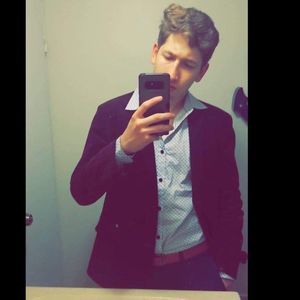 Meet your Posher, Christopher